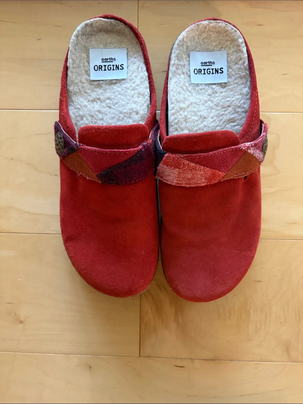 Earth Origins Orange Suede Slip-On Clogs with Patterned Strap size 7
New - Picture 1 of 4